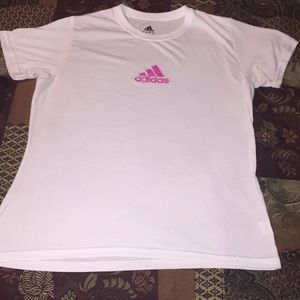 Adidas shirt💕